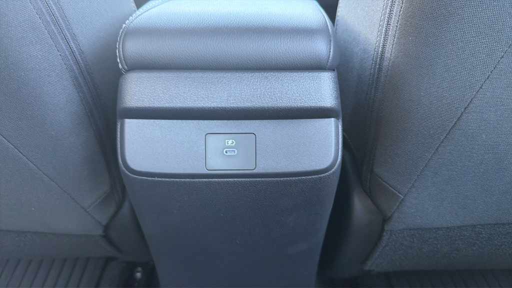 New 2027 Nissan Sentra SV w/ SV Convenience Package FWD image 12