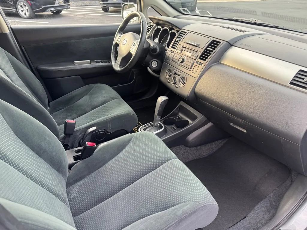 Used 2012 Nissan Versa 1.8 S w/ Special Edition Pkg image 8