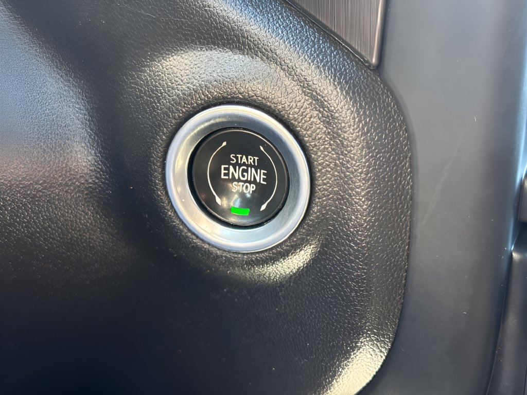 Used 2022 GMC Sierra 1500 AT4 w/ AT4 Premium Package AWD/4WD image 31