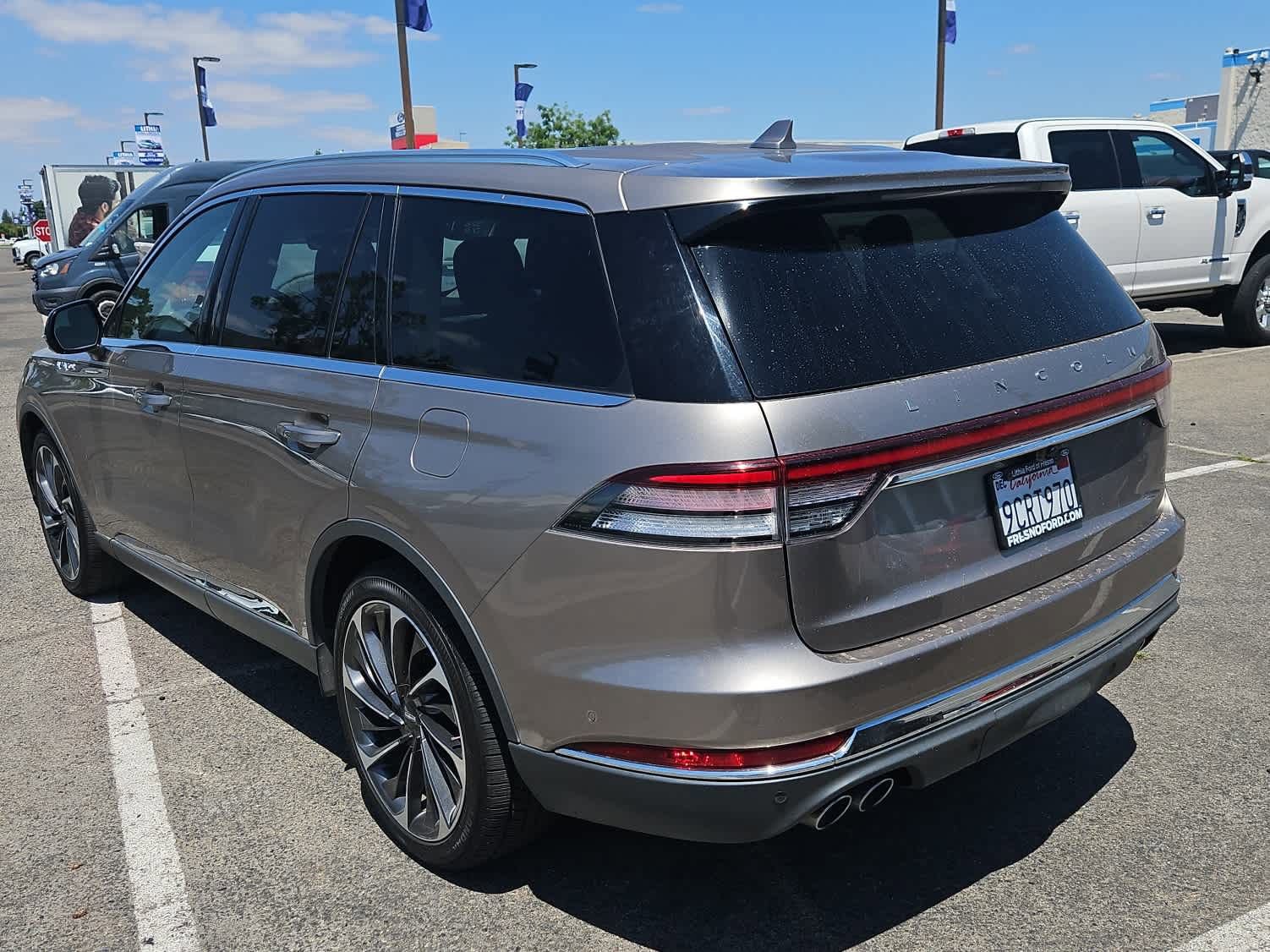 Used 2020 Lincoln Aviator Reserve w/ Equipment Group 202A AWD/4WD image 6