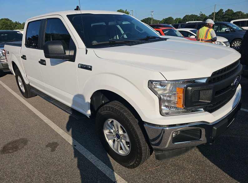 Used 2020 Ford F150 XL w/ Equipment Group 101A Mid AWD/4WD image 5