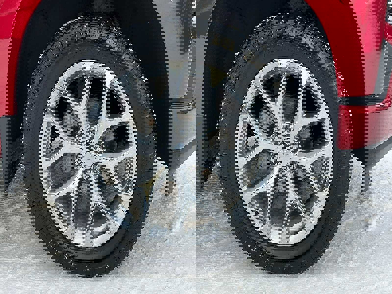 Used 2020 Chevrolet Silverado 1500 High Country w/ Technology Package image 9