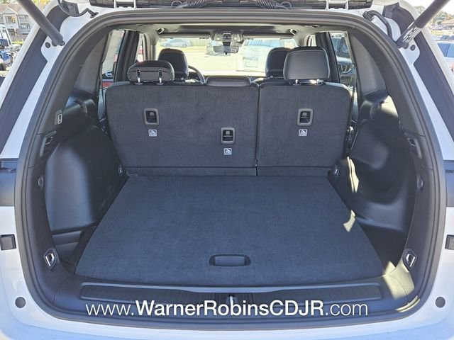 New 2025 Jeep Grand Cherokee Altitude image 11