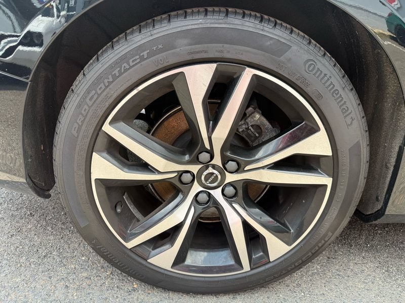 Used 2023 Volvo S60 B5 Core AWD/4WD image 12