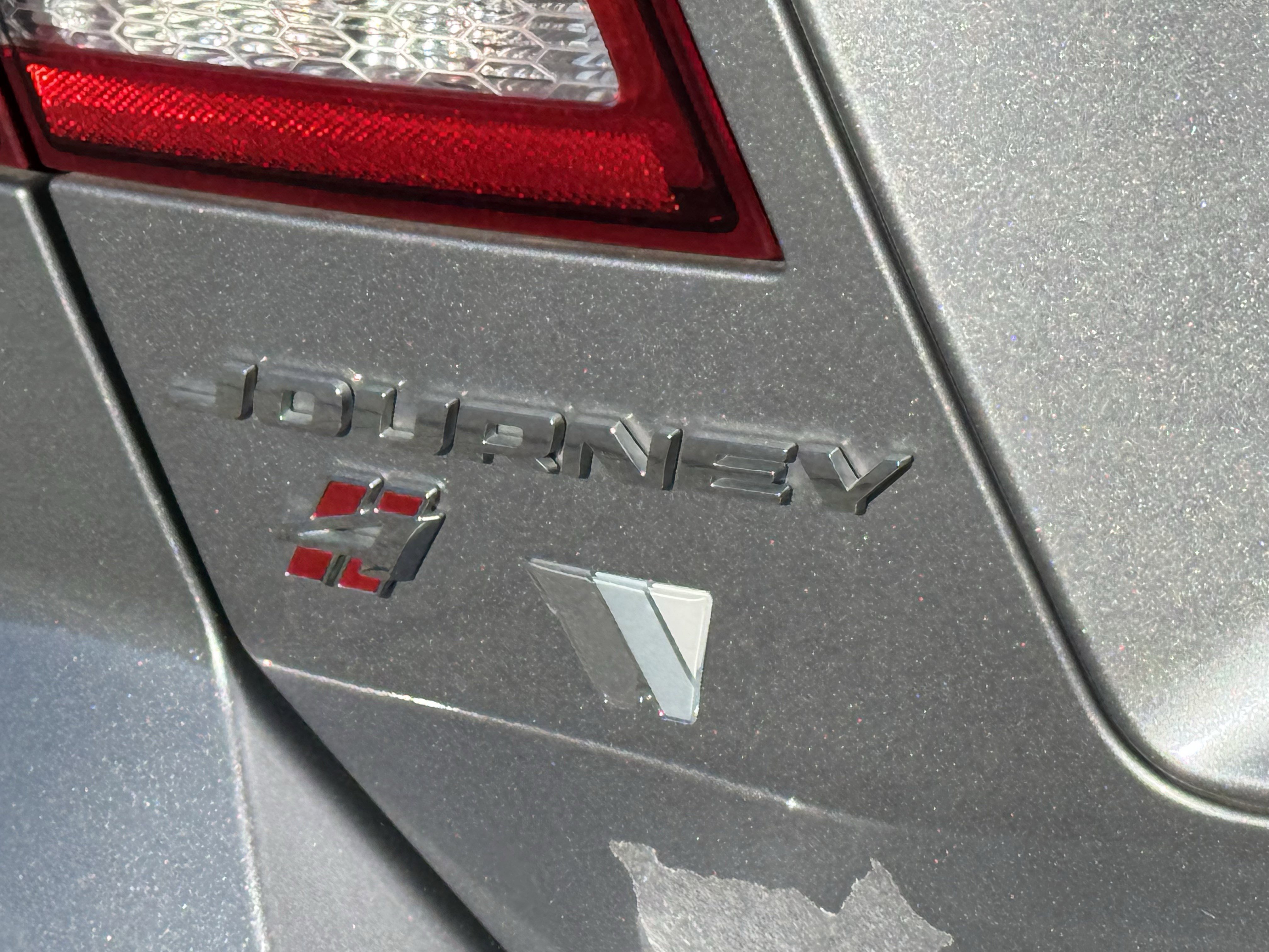 Used 2019 Dodge Journey GT image 43