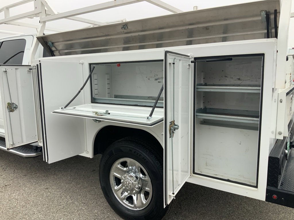 Used 2022 RAM 3500 Big Horn image 15