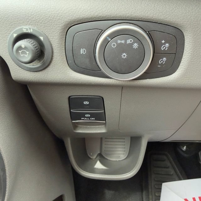 Used 2025 Ford Transit 350 XLT RWD image 17