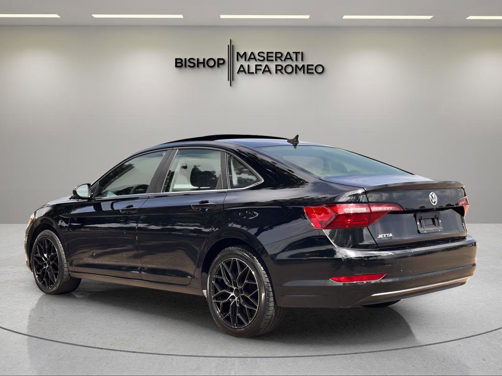 Used 2020 Volkswagen Jetta SE w/ SE Cold Weather Package image 4