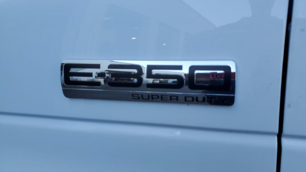 New 2026 Ford E-350 and Econoline 350 Super Duty w/ Power Equipment Group RWD image 11
