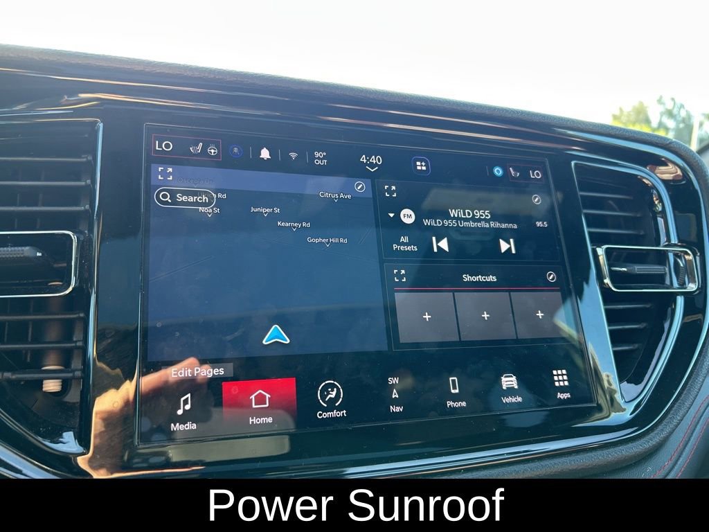 Used 2023 Dodge Durango GT image 25