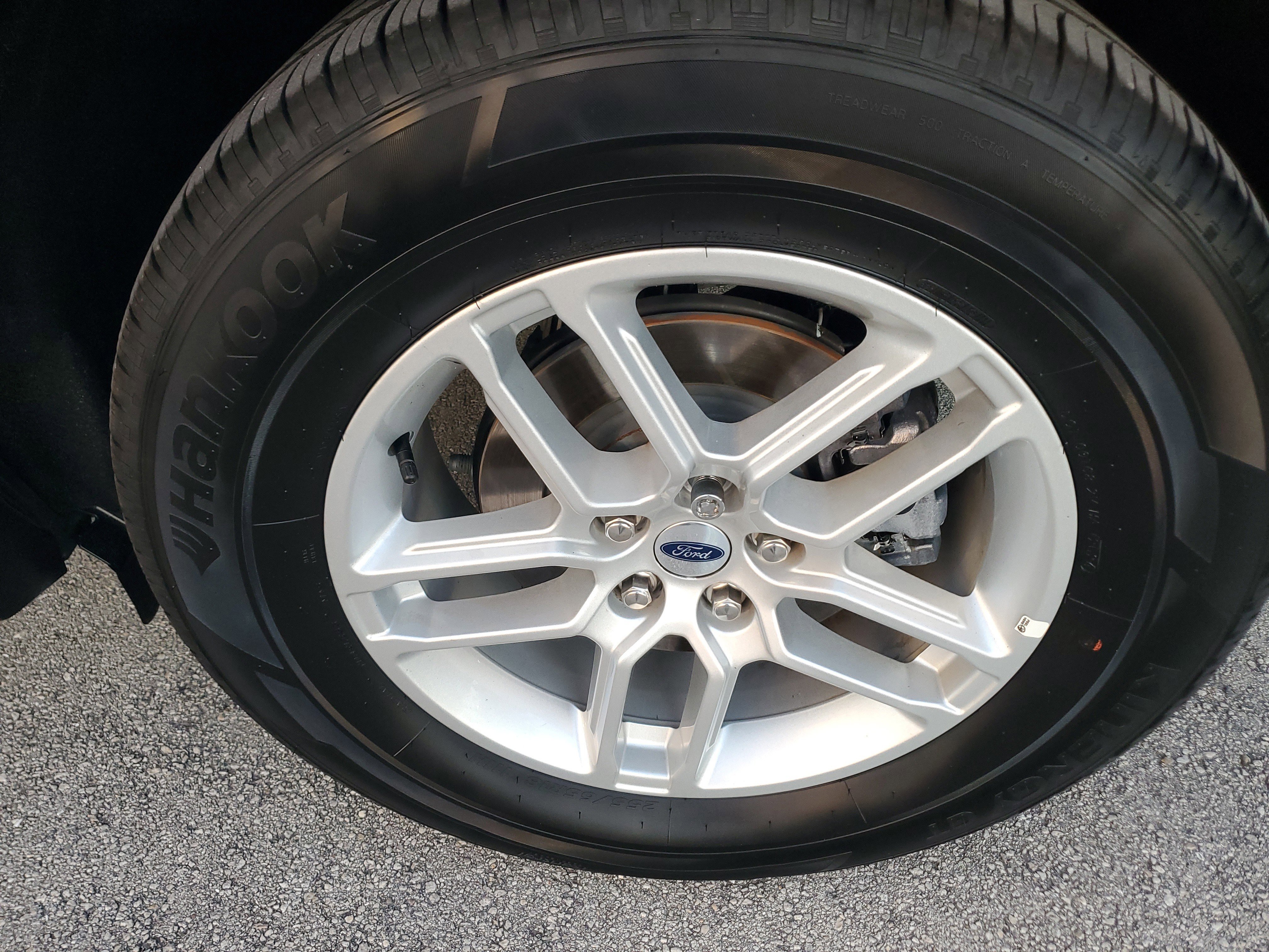 Used 2025 Ford Explorer Active image 31