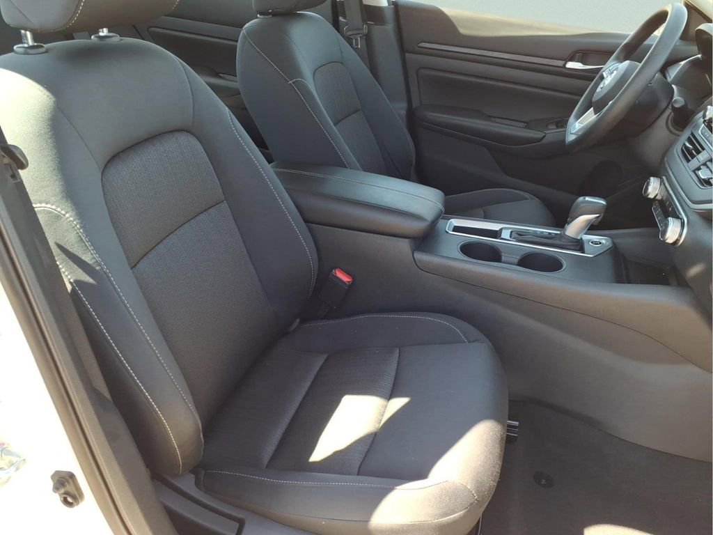 Used 2022 Nissan Altima 2.5 S image 13