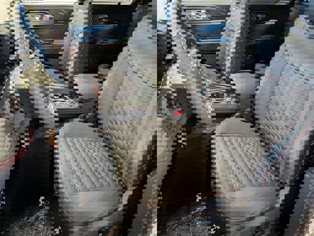 New 2026 Ford Explorer ST-Line w/ ST-Line Street Pack image 16