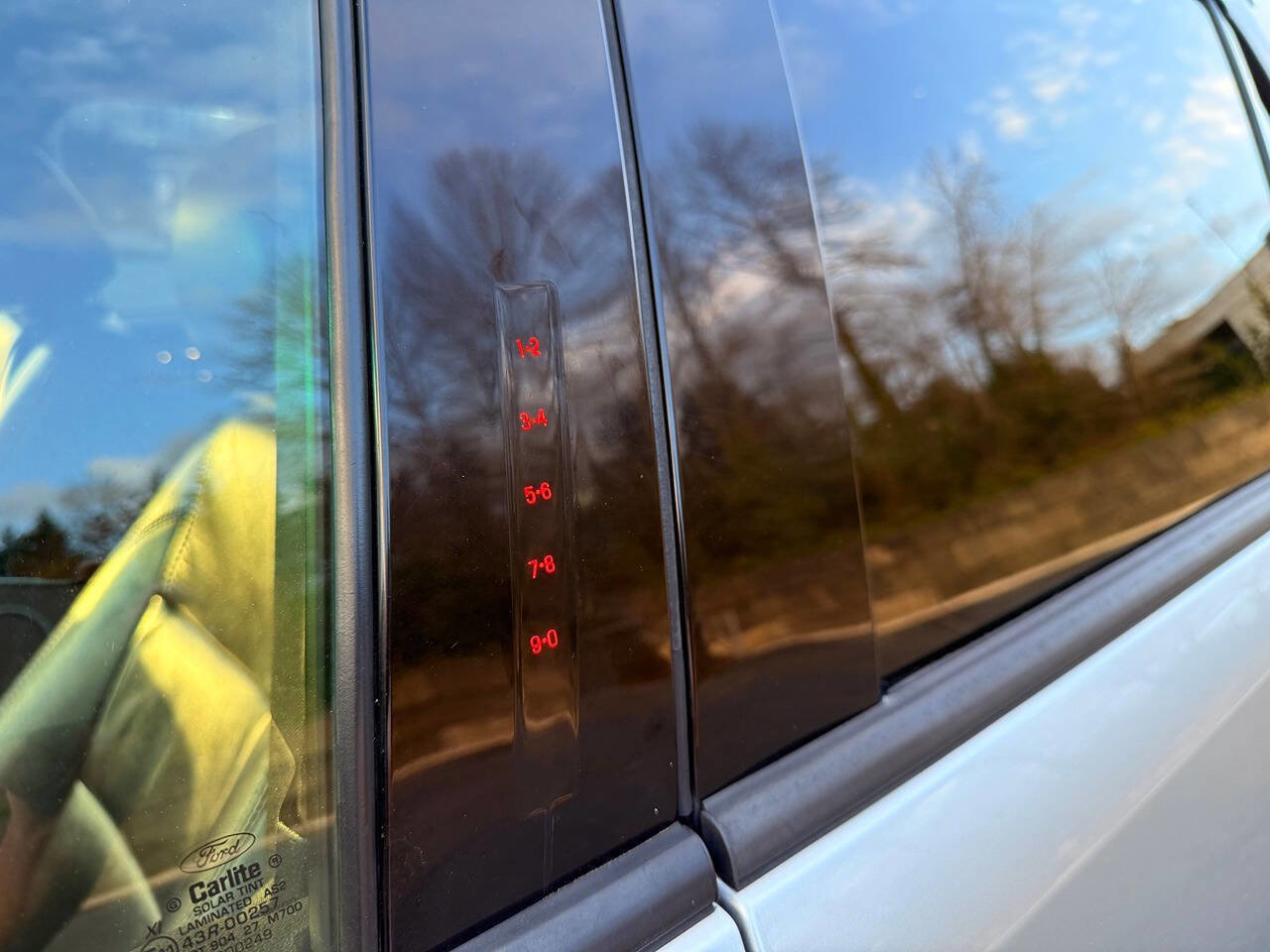 Used 2013 Ford Explorer Limited image 44