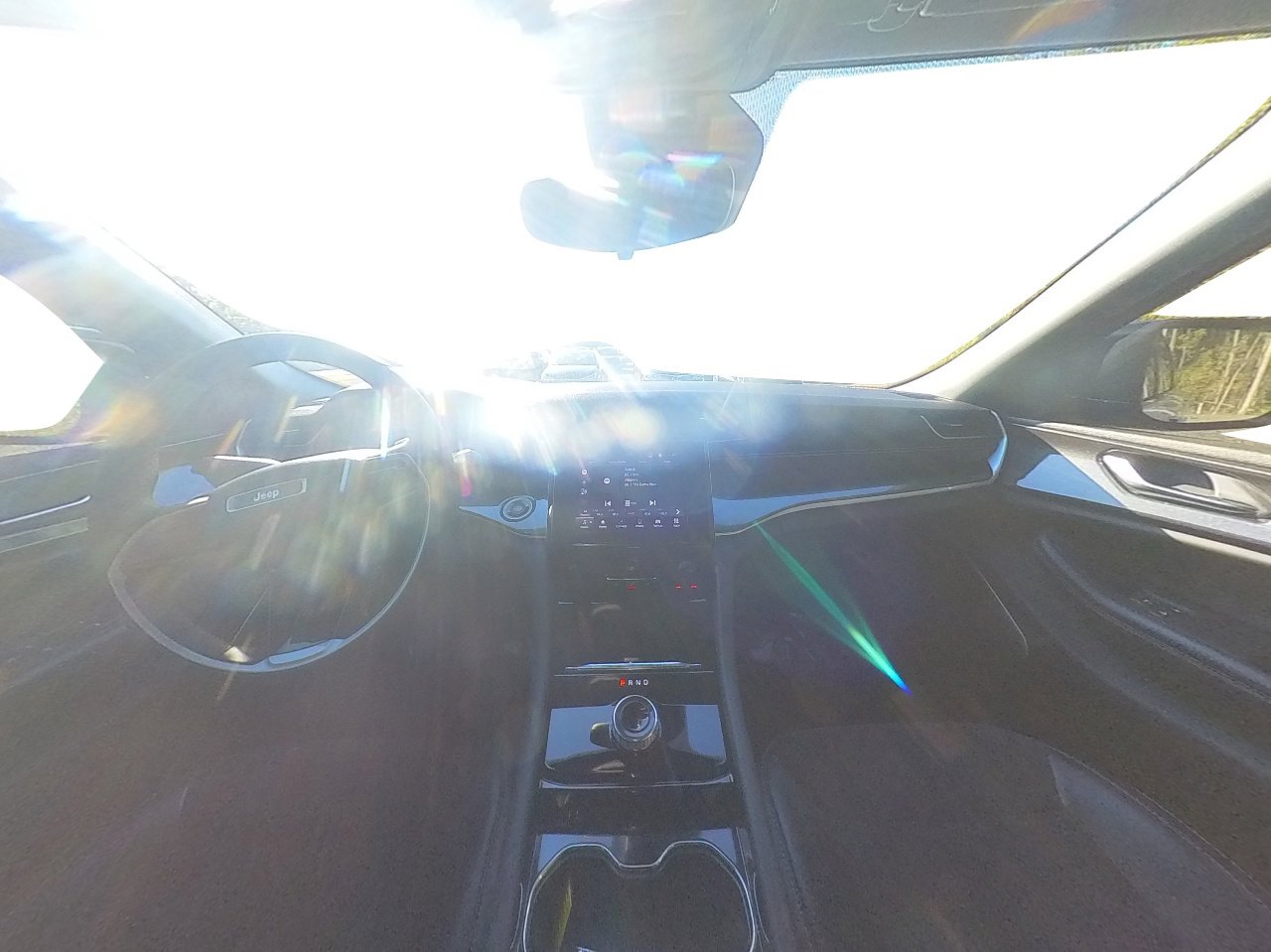 Used 2023 Jeep Grand Cherokee Altitude image 59