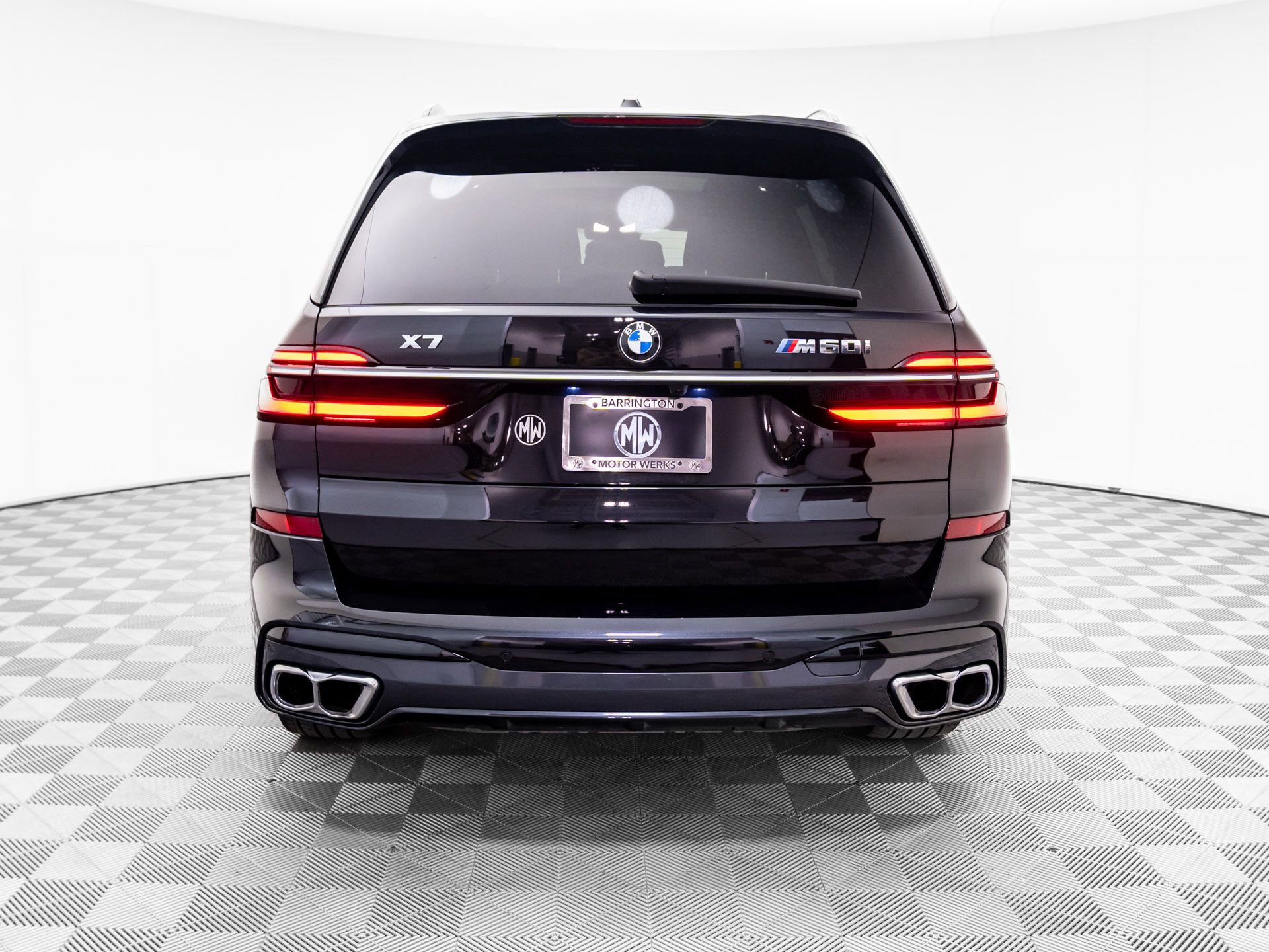 Used 2024 BMW X7 M60i w/ Executive Package video 4