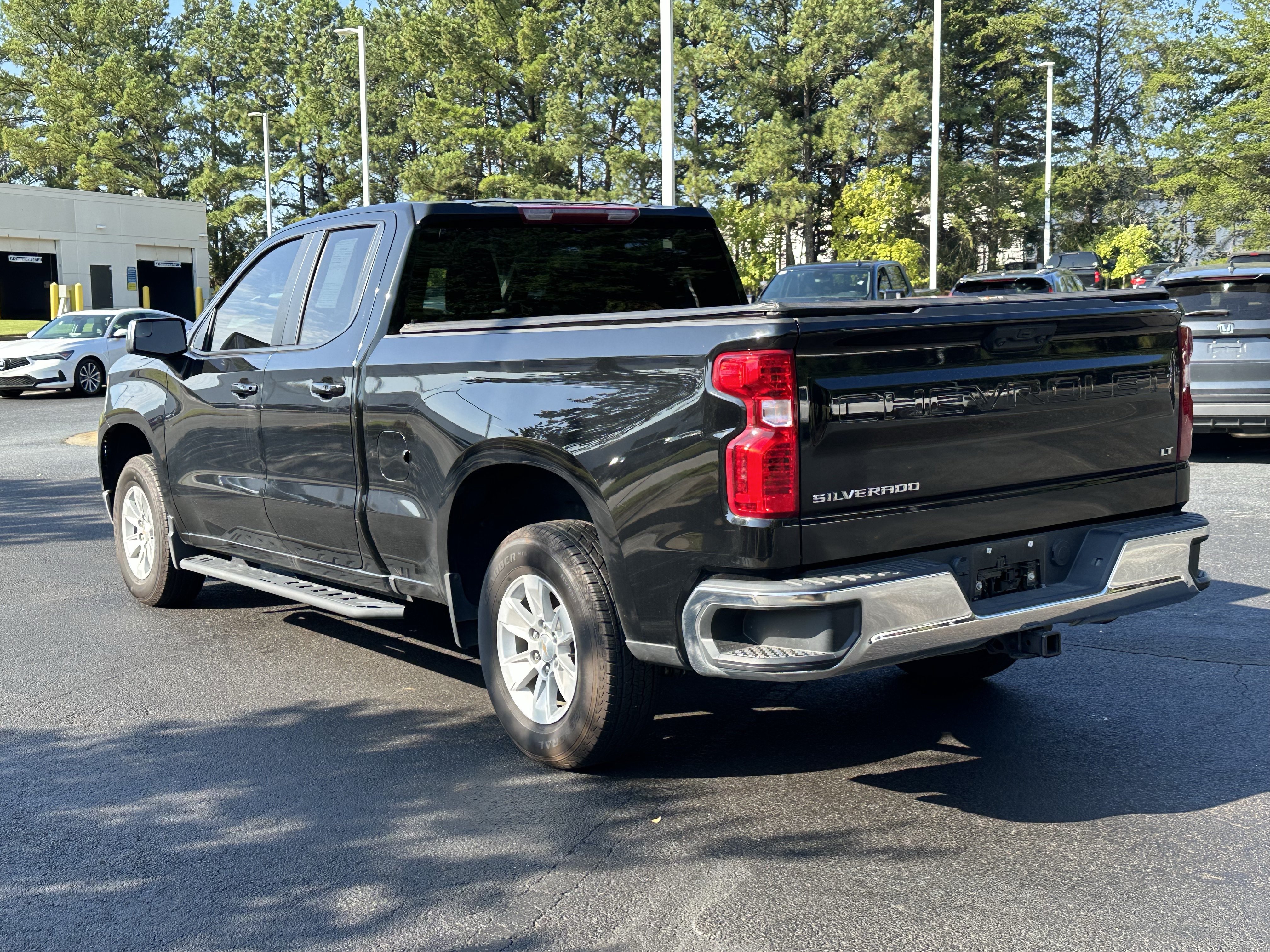 Used 2025 Chevrolet Silverado 1500 LT w/ Protection Package AWD/4WD image 11