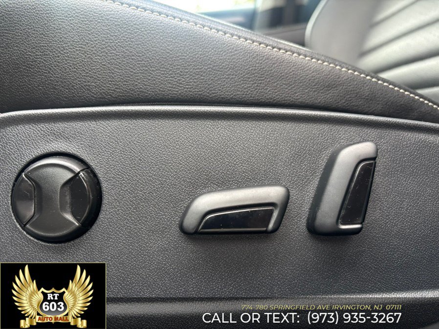 Used 2024 Volkswagen Jetta SE FWD image 19