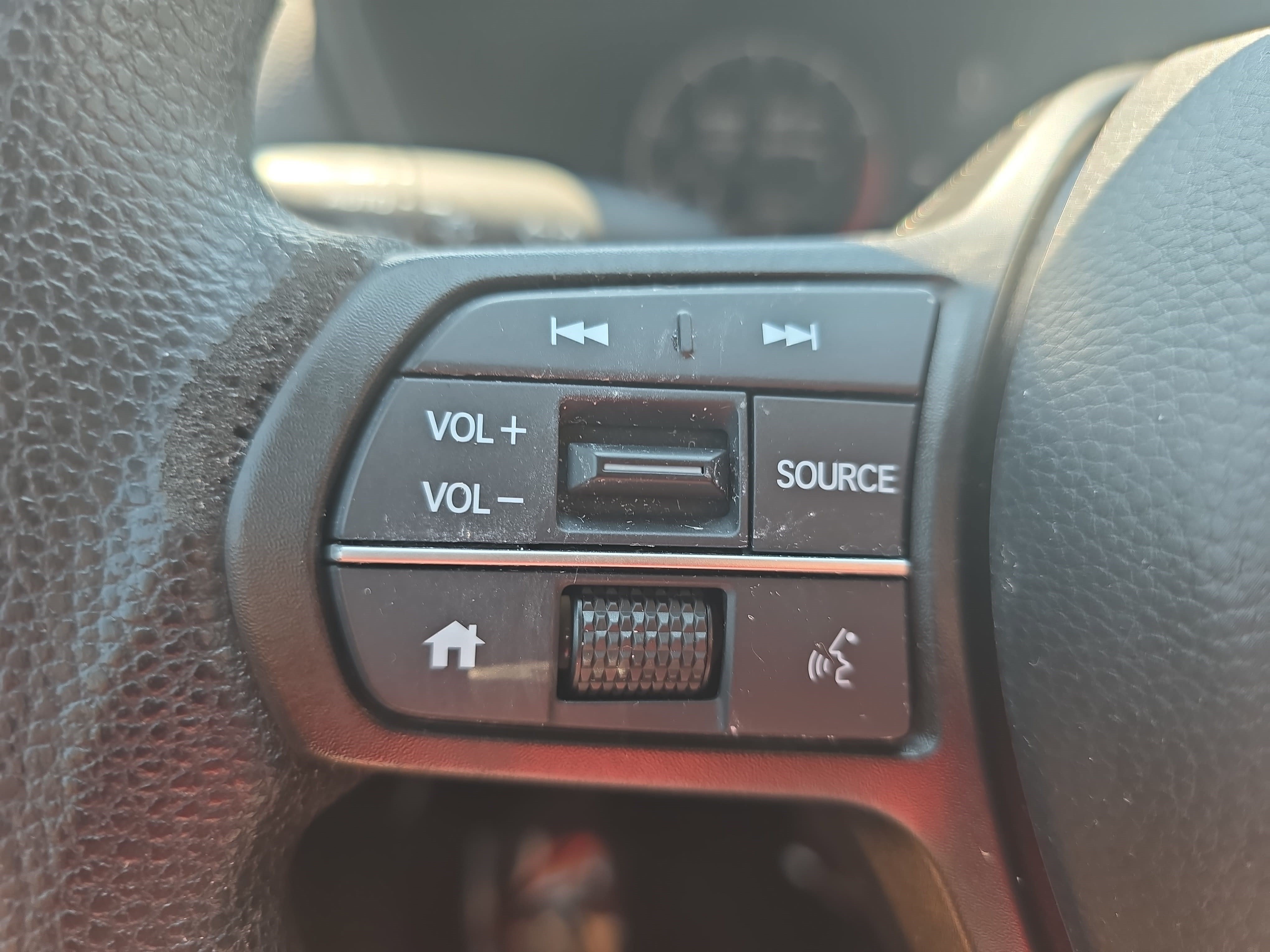 Used 2024 Honda CR-V EX image 16
