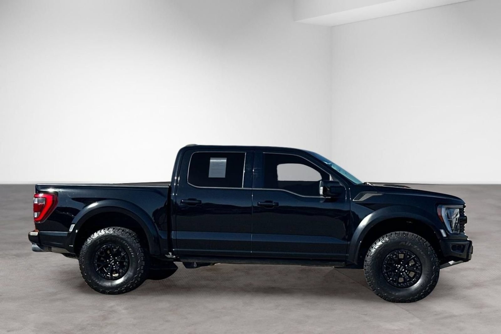 Used 2023 Ford F150 Raptor w/ Equipment Group 802A Raptor R AWD/4WD image 7