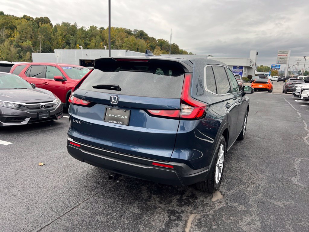 Used 2024 Honda CR-V EX image 5