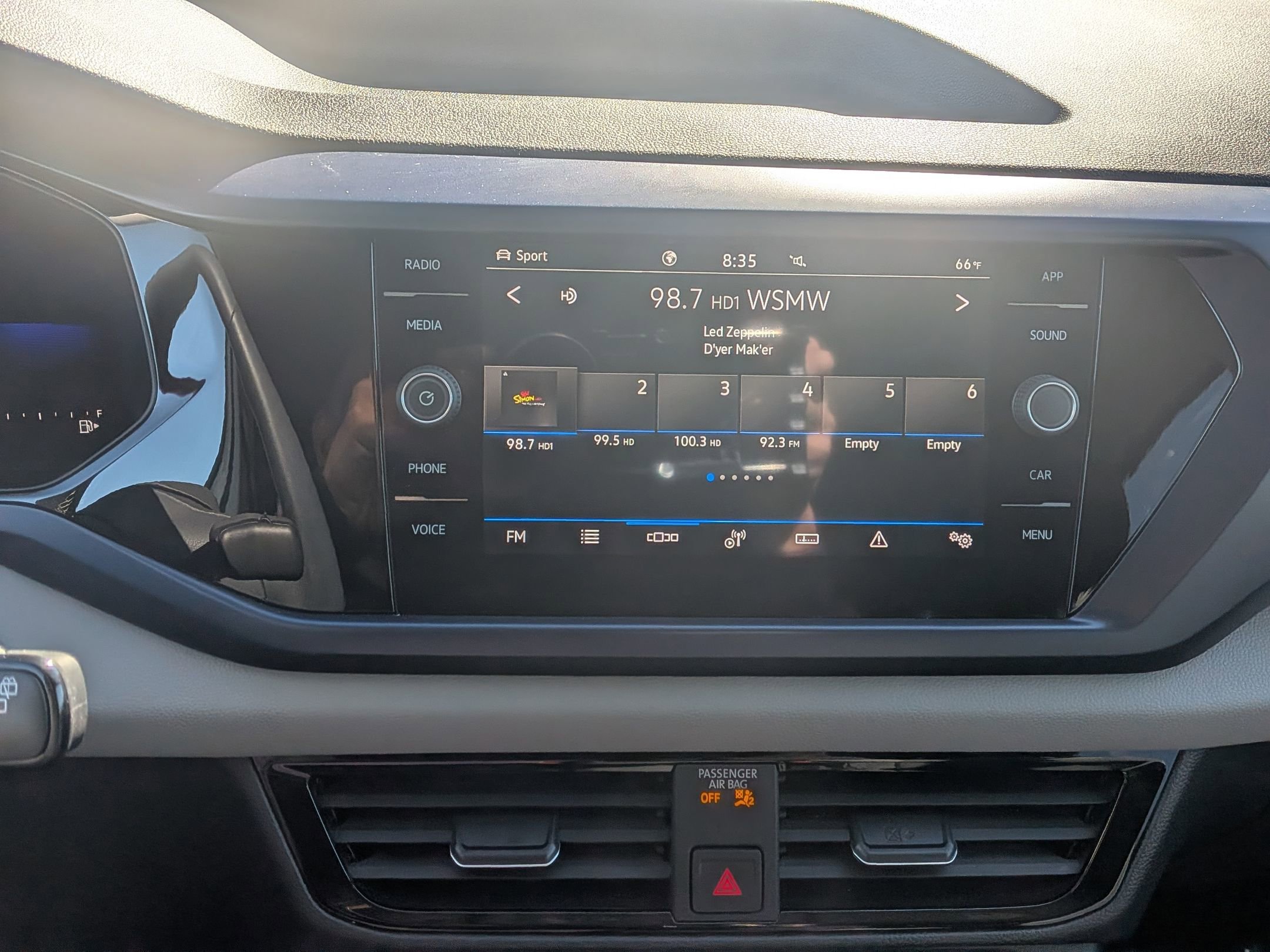 Used 2022 Volkswagen Taos SE AWD/4WD image 27