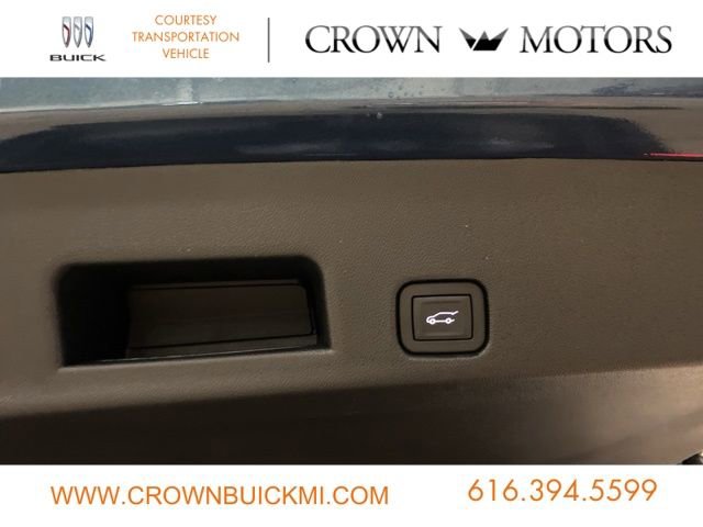 Used 2025 Buick Enclave Preferred w/ LPO, Floor Liner Package image 33