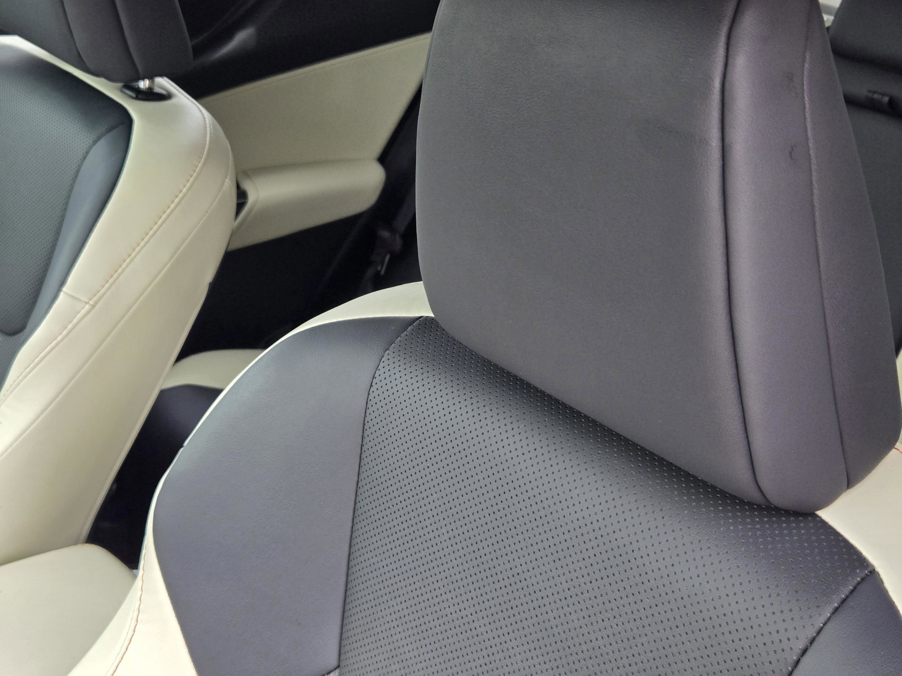 Used 2024 Lexus NX 250 FWD w/ Towing Package (2000 Lbs) image 18