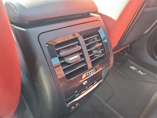 Used 2024 BMW X3 M40i w/ Premium Package image 21