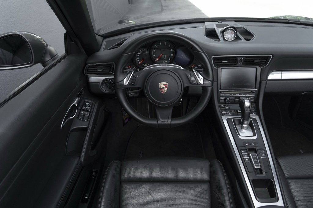 Used 2013 Porsche 911 Carrera image 20