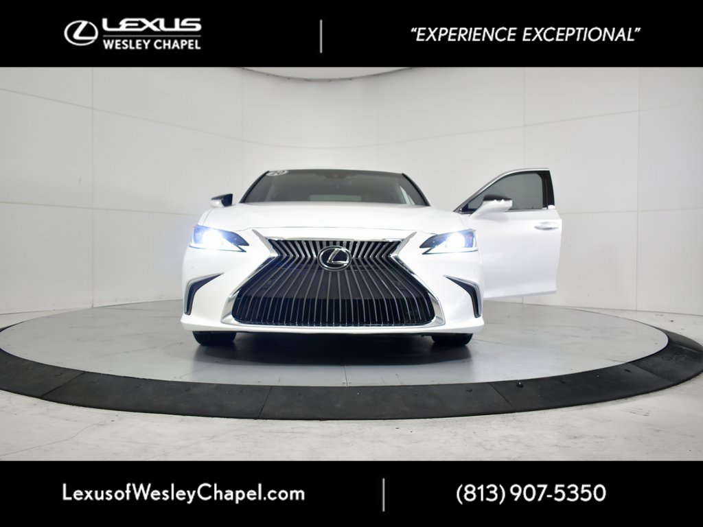Used 2020 Lexus ES 300h w/ Premium Package image 45