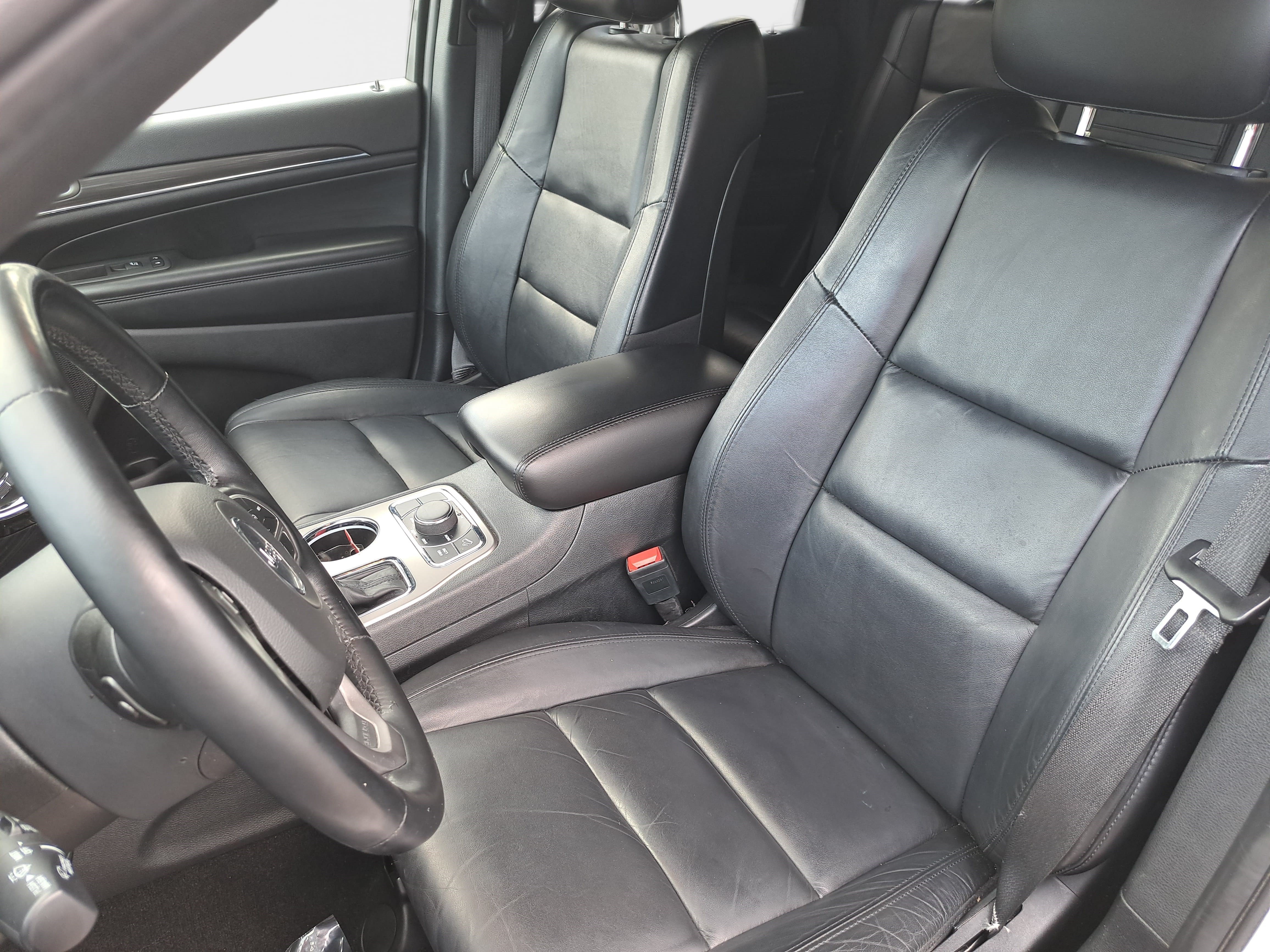 Used 2022 Jeep Grand Cherokee Limited AWD/4WD image 15
