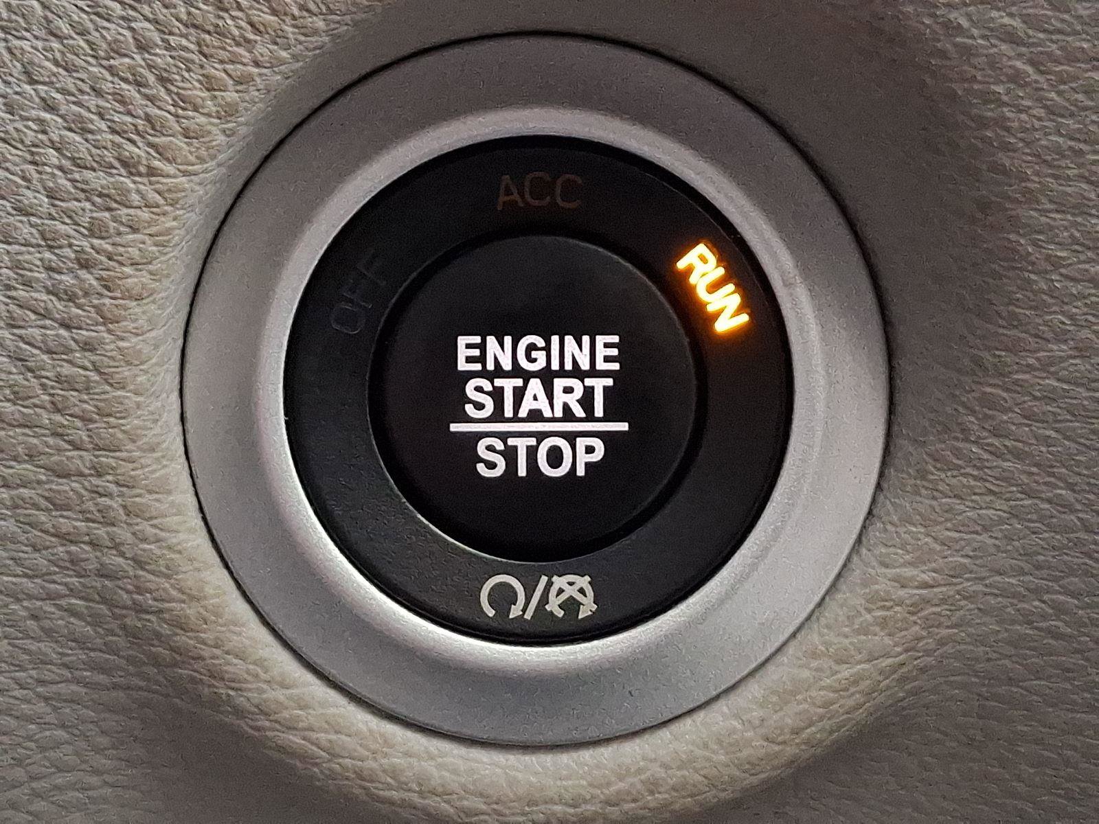 Certified 2021 Chrysler Pacifica Limited image 28