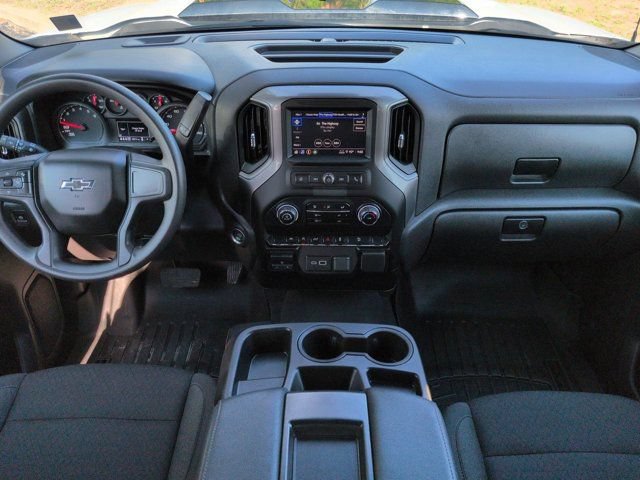 Used 2025 Chevrolet Silverado 1500 Custom Trail Boss AWD/4WD image 13