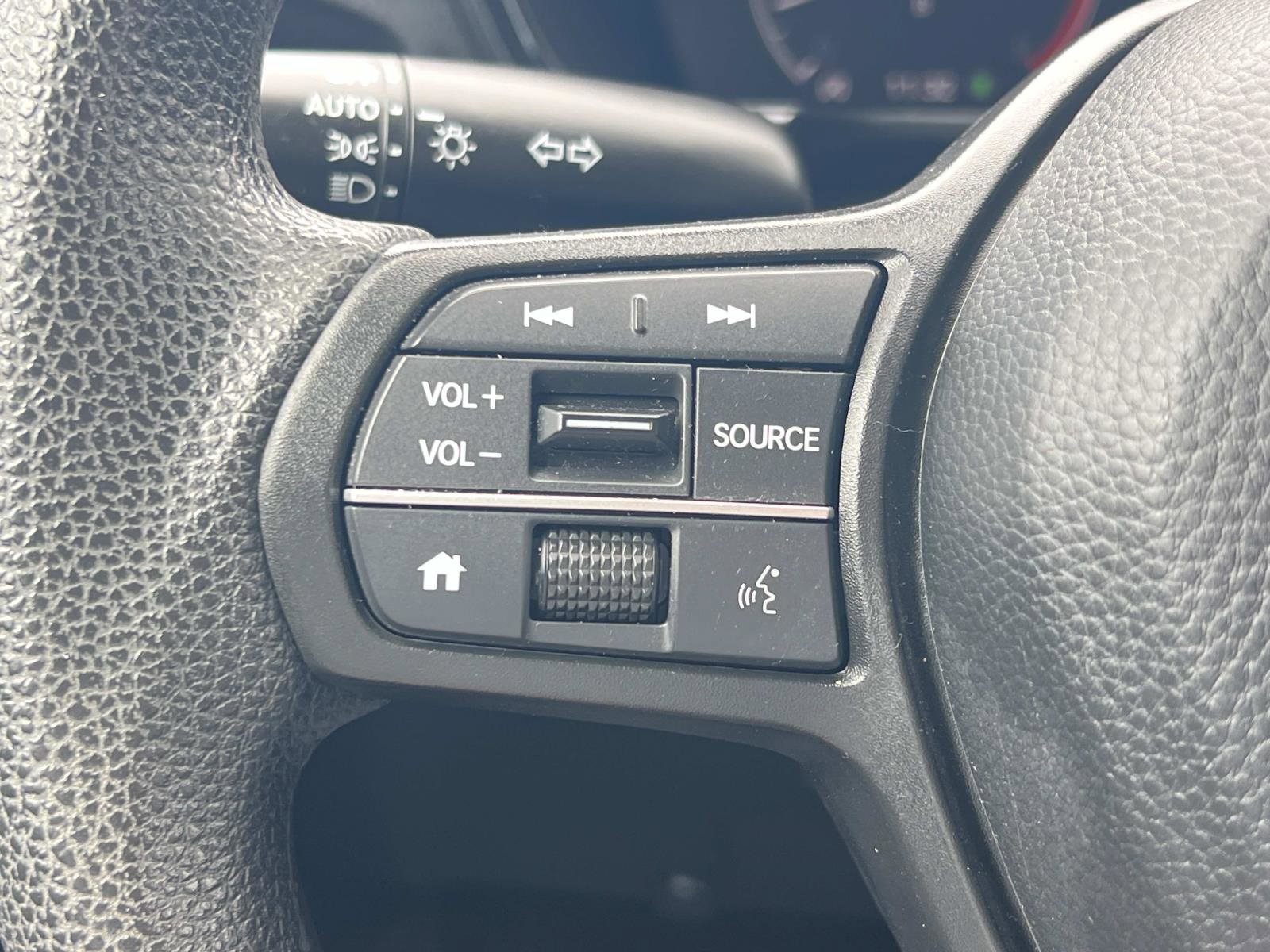 Certified 2023 Honda CR-V EX image 9