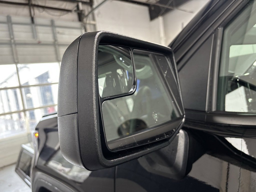 New 2026 GMC Sierra 1500 Elevation image 9