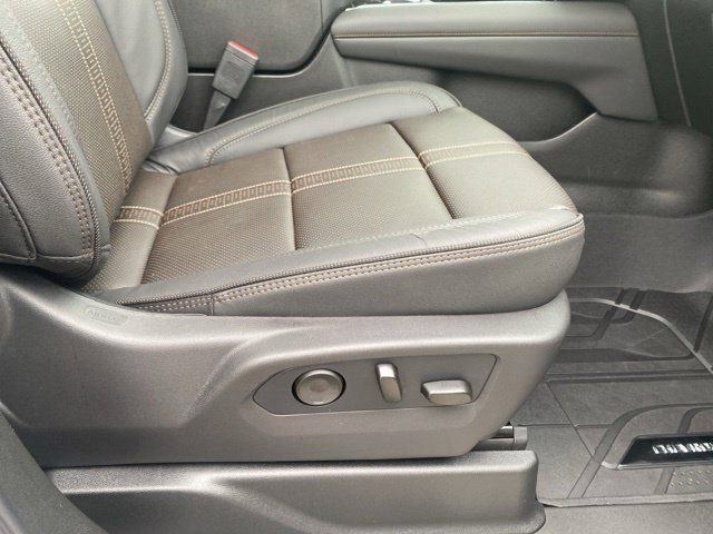 New 2026 Chevrolet Tahoe High Country AWD/4WD image 40
