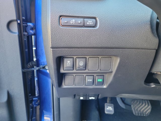 Used 2022 Nissan Rogue Sport S FWD image 21