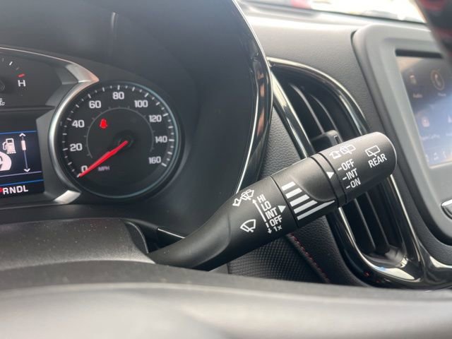 Used 2022 Chevrolet Equinox RS w/ LPO, Floor Liner Package image 16