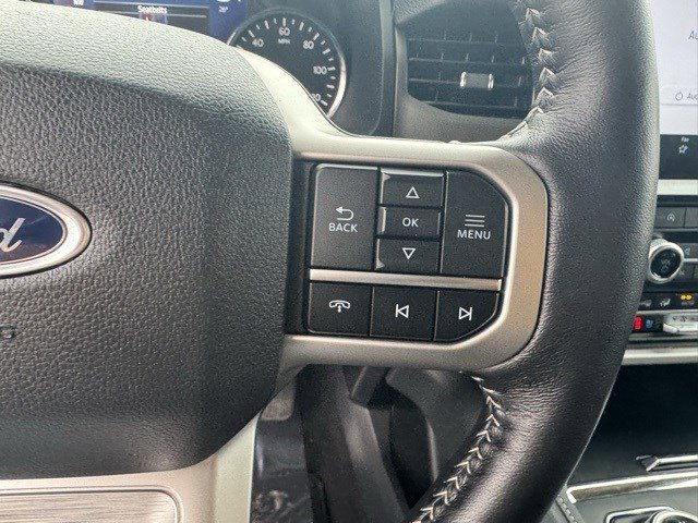 Certified 2024 Ford Expedition XLT image 17