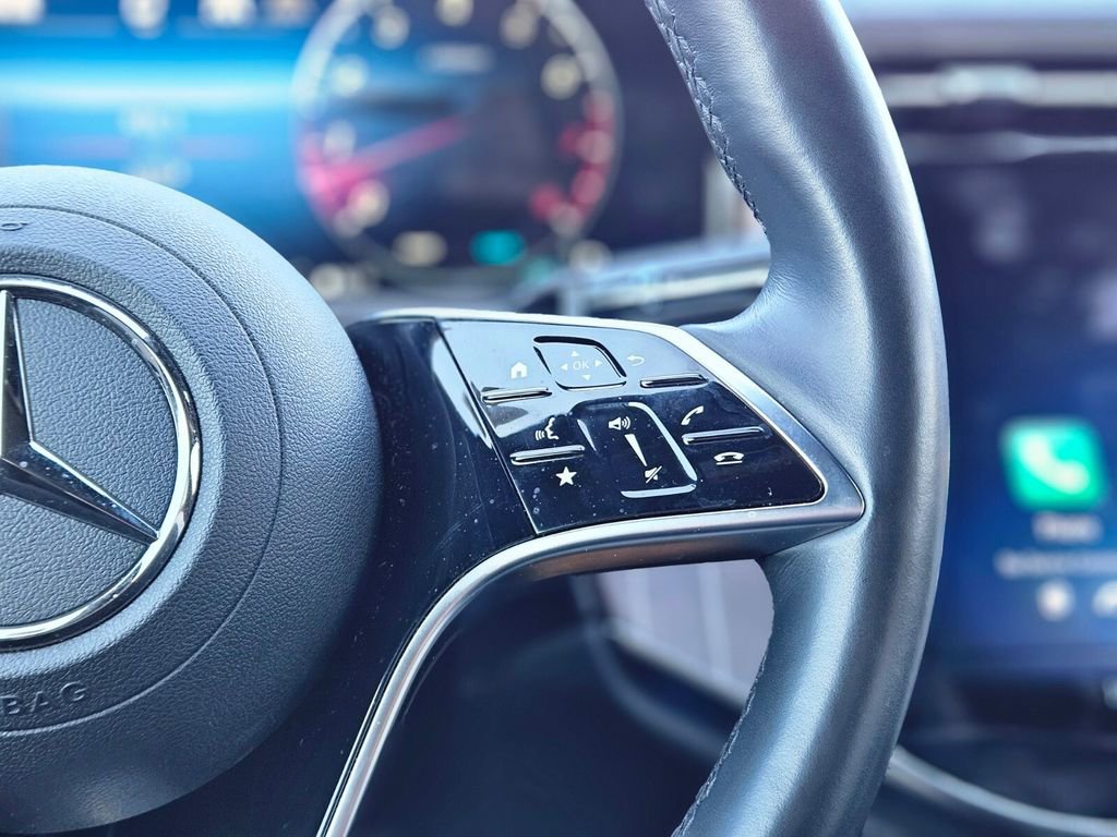 Used 2025 Mercedes-Benz E 350 4MATIC Sedan image 23