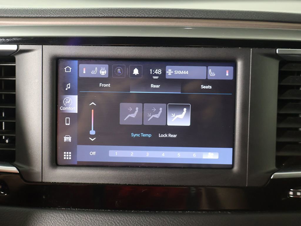 Used 2023 Chrysler Voyager LX image 45