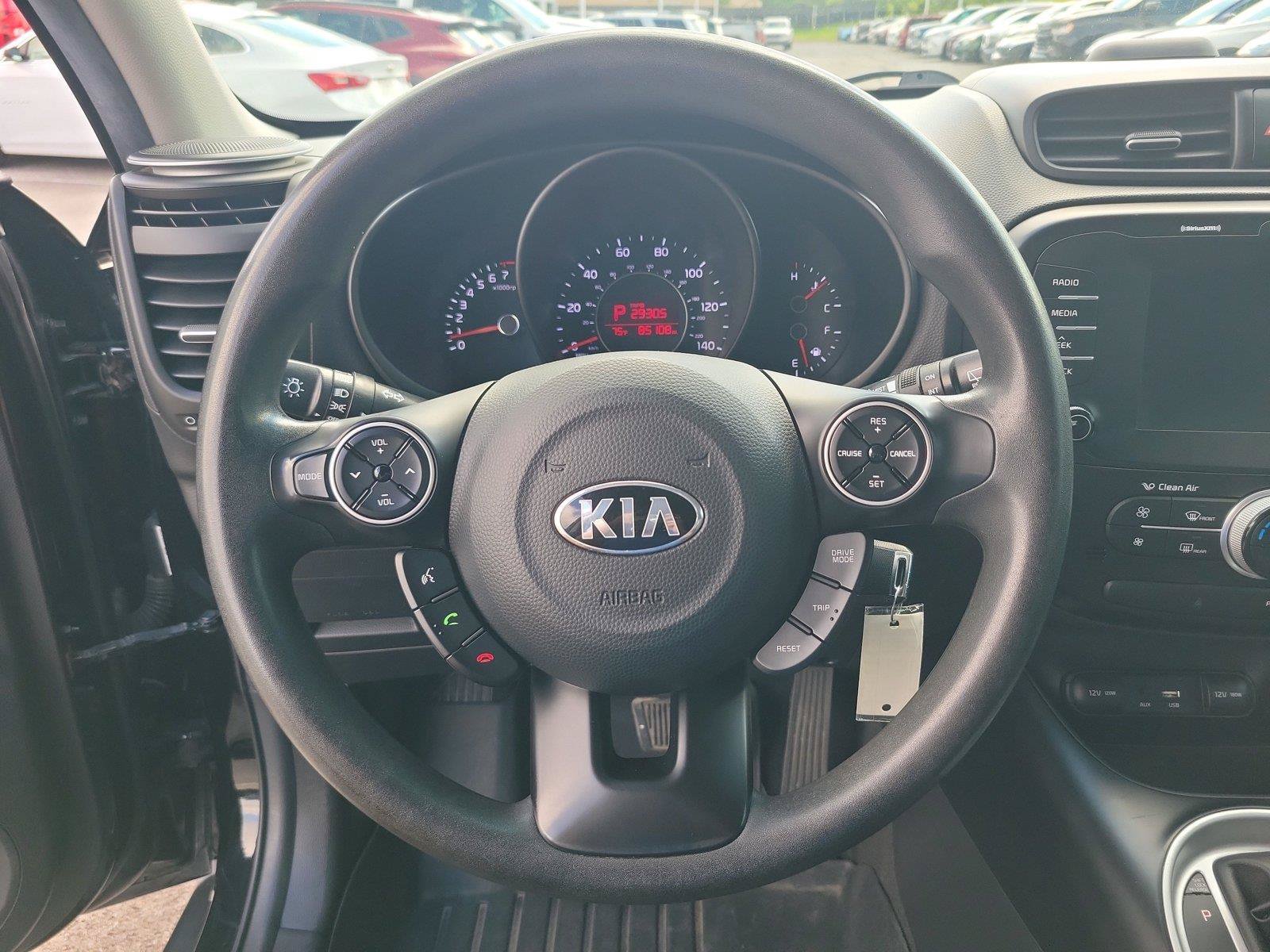 Used 2018 Kia Soul + FWD image 25
