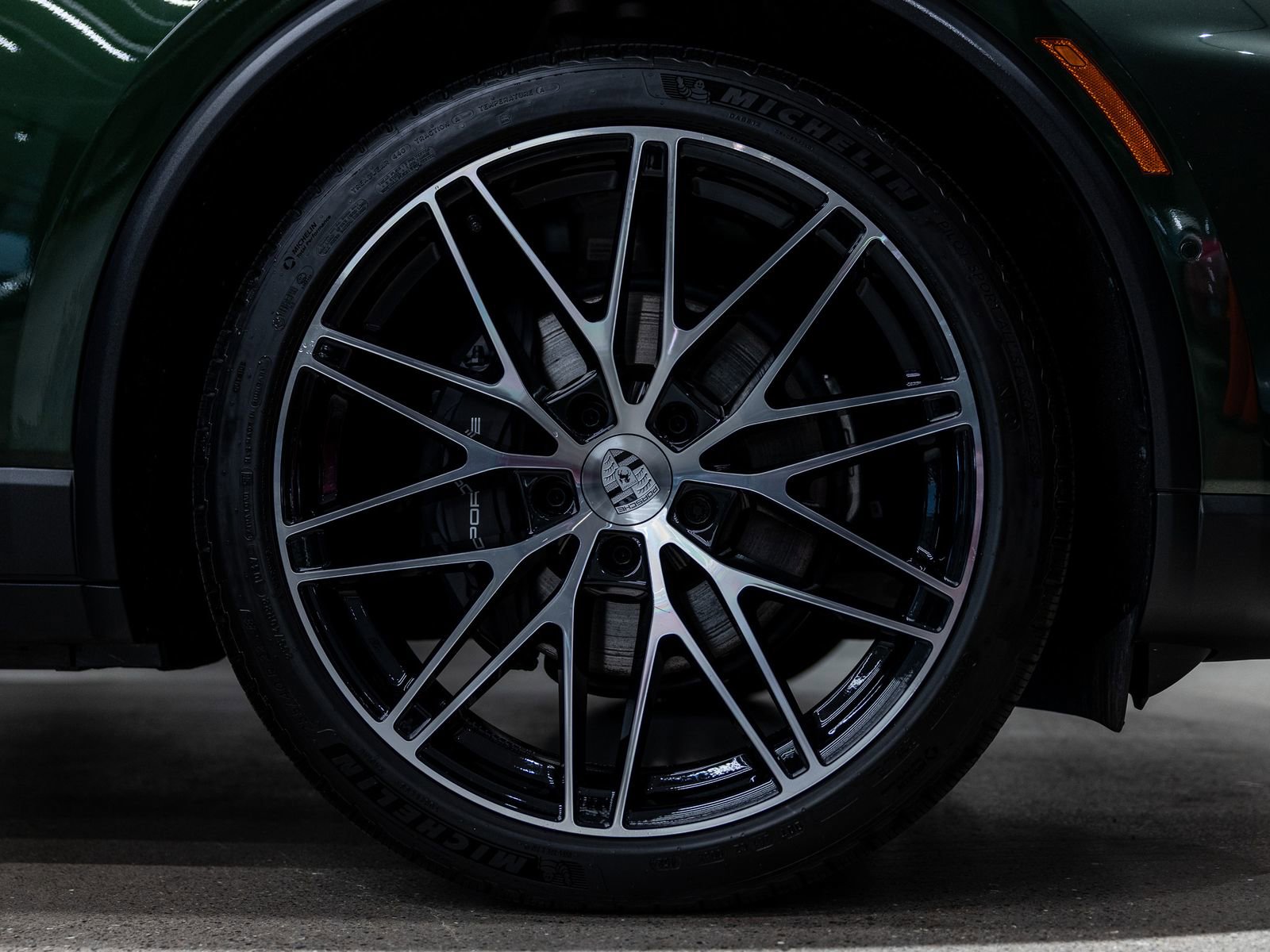 Certified 2025 Porsche Macan Electric RWD image 19