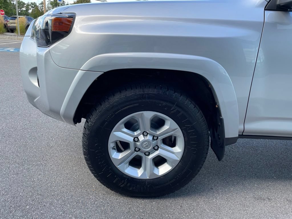 Used 2018 Toyota 4Runner SR5 Premium AWD/4WD image 9