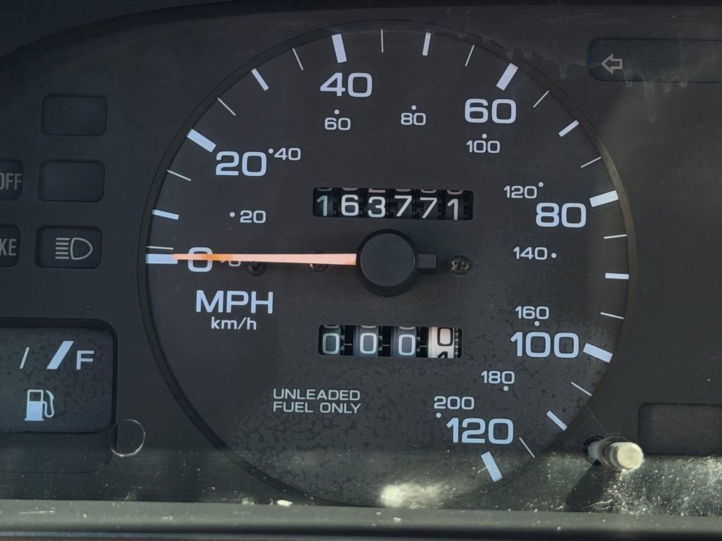 Used 1997 Nissan Altima XE image 20