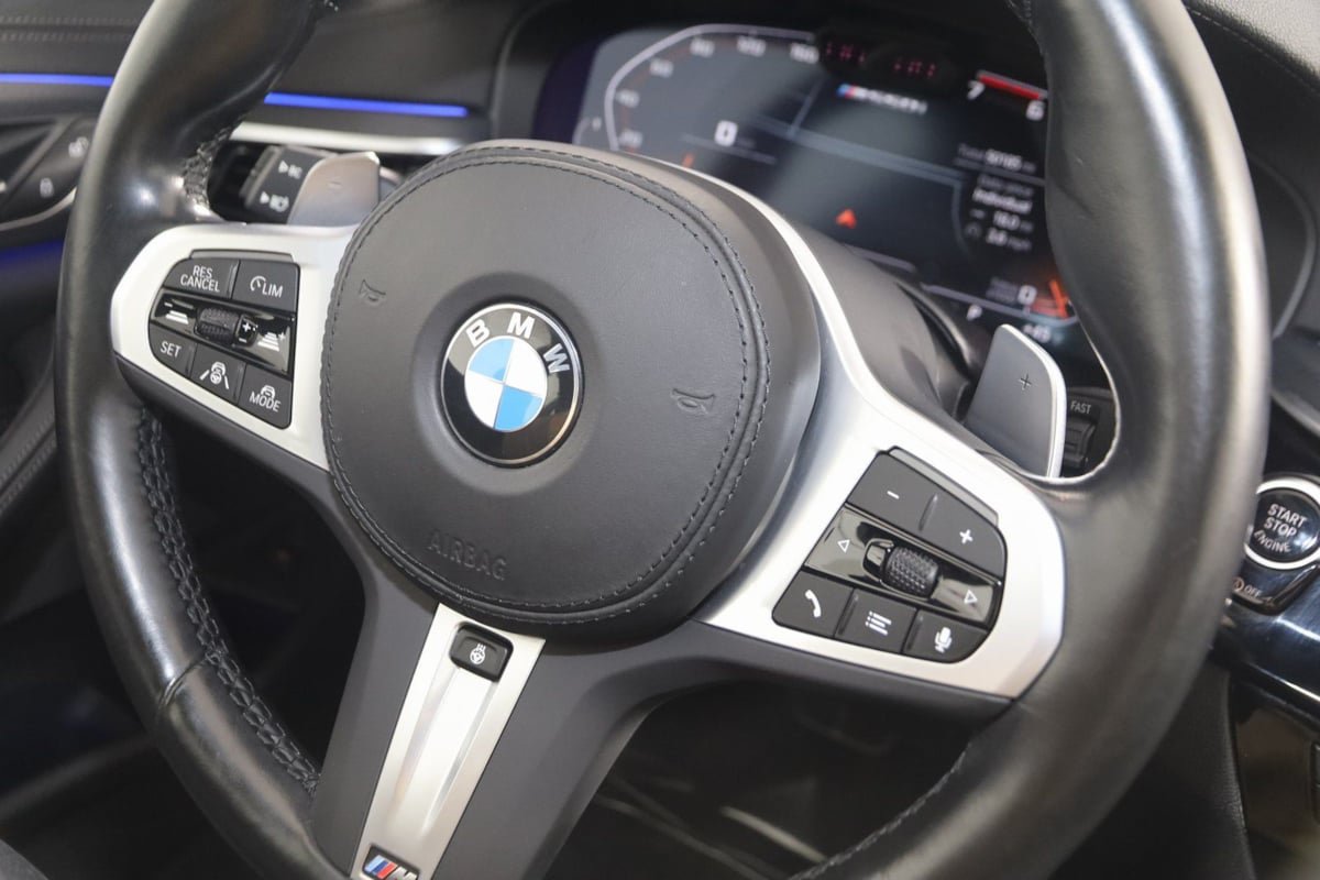 Used 2023 BMW M550i xDrive w/ Executive Package AWD/4WD image 49