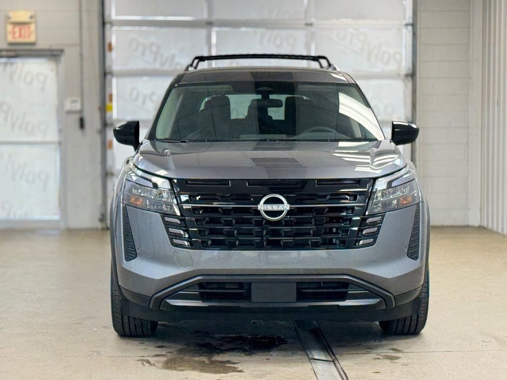 New 2026 Nissan Pathfinder SV image 2