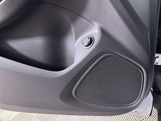 New 2026 Buick Encore GX Preferred w/ Comfort Package FWD image 39