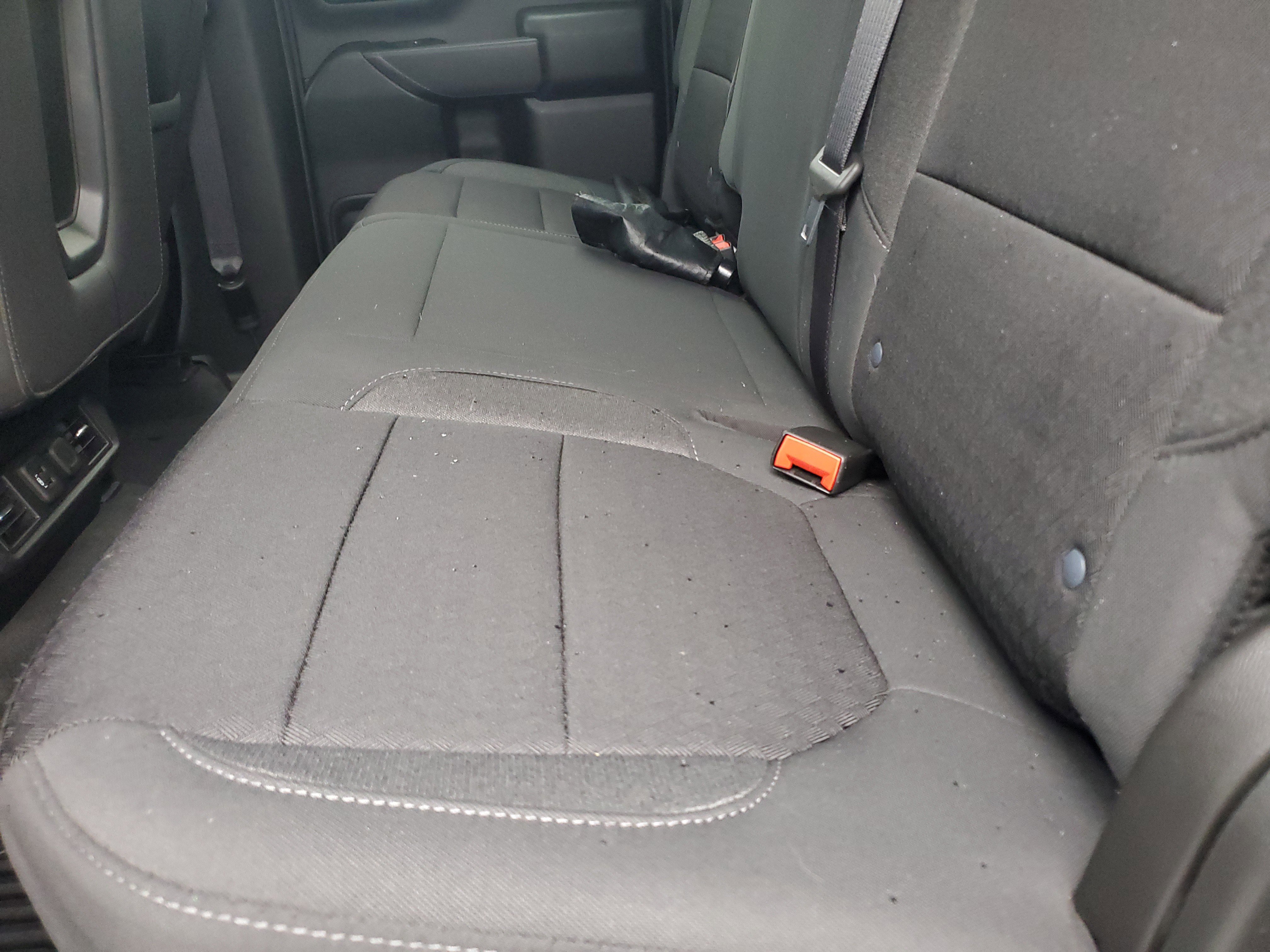 Used 2022 Chevrolet Silverado 2500 LT w/ Convenience Package image 11